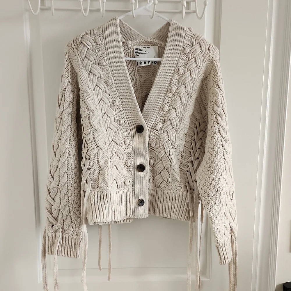 FRAYI.D Cream Cable Knit Cardigan (New) - Picture 1 of 16